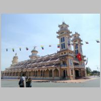 Vietnam, Cao Dai Temple, photo by Phillip Dettleff, tripadvisor,2.jpg